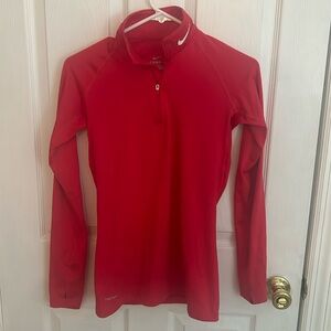 Nike Women’s Red Therma-Fit 1/4 zip up